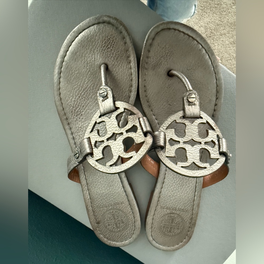 Tory Burch Women’s Miller Sandals Pewter Silver 8